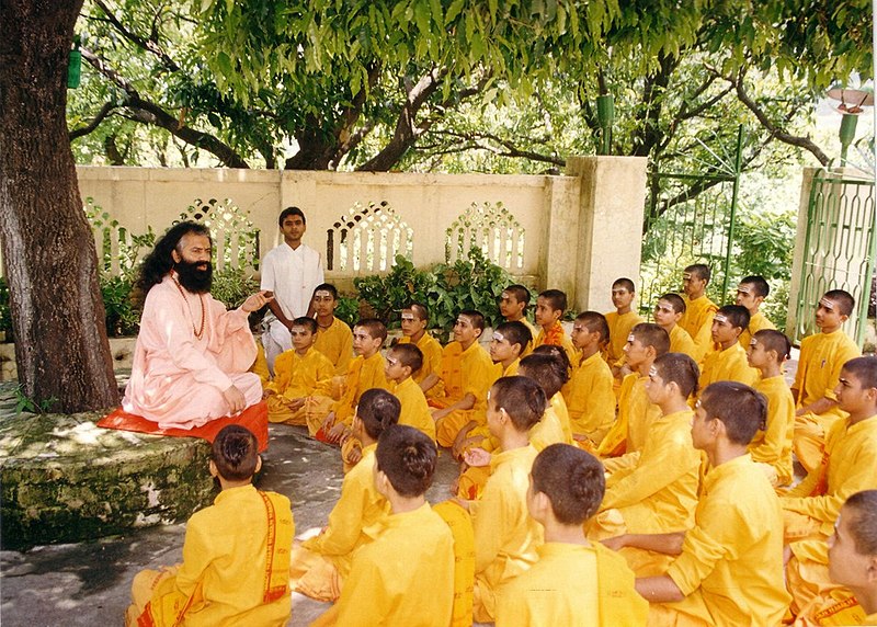 गुरुकुलमा गुरु र विद्यार्थीहरू